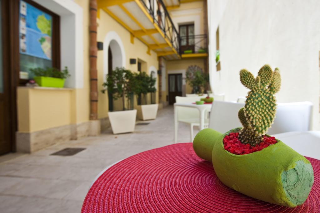 Residence Cortile Mercè Trapani Extérieur photo