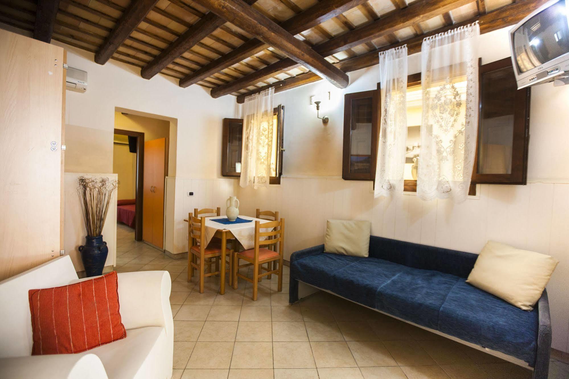 Residence Cortile Mercè Trapani Extérieur photo